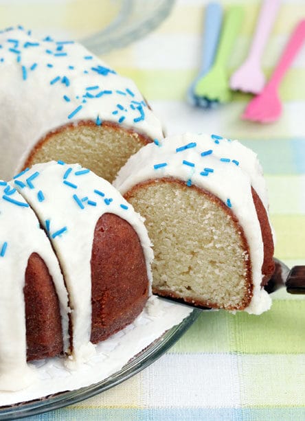 ALL-IN-ONE BOWL CREAM CHEESE CAKE AND FROSTING